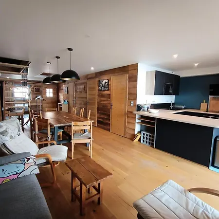 Maison Bleue Charrette - Appartement-chalet Individuel Refait A Neuf - Luxe - Garage - Mae-5154 Apartment Montgenevre